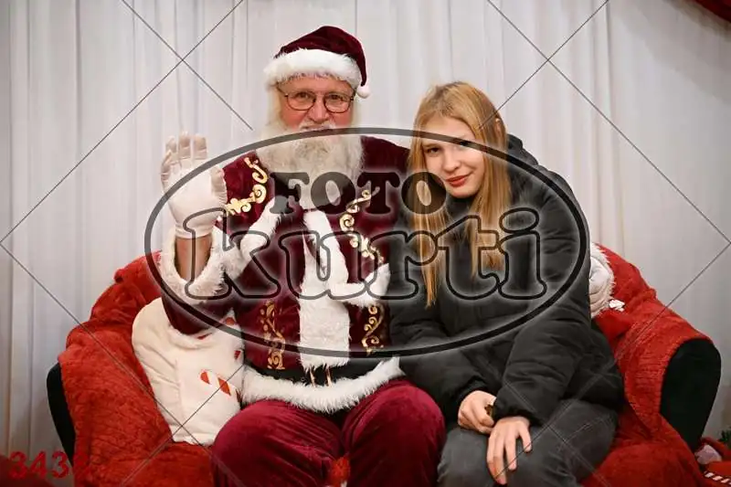 21.12. 17 30 DO 20 00 1 - FotoKurti