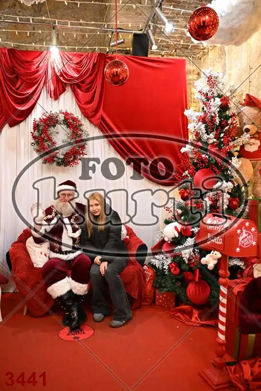 21.12. 17 30 DO 20 00 4 - FotoKurti