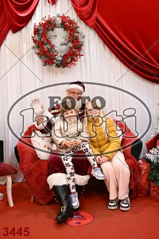 21.12. 17 30 DO 20 00 8 - FotoKurti