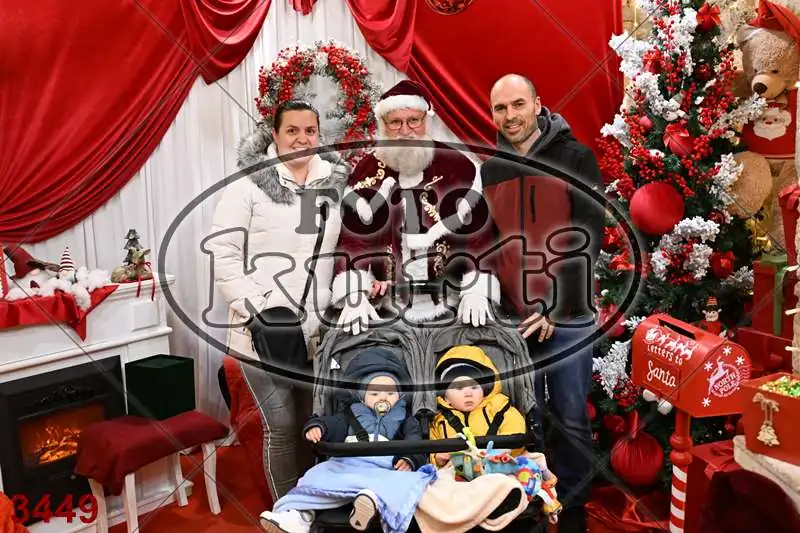 21.12. 17 30 DO 20 00 12 - FotoKurti