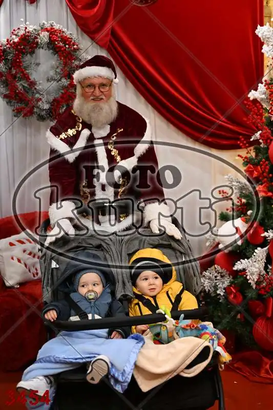 21.12. 17 30 DO 20 00 5 - FotoKurti