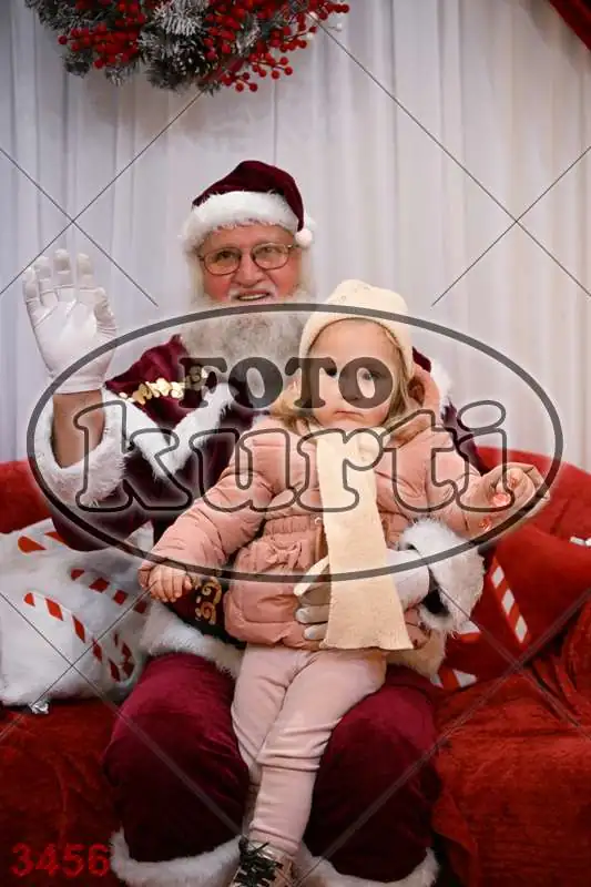 21.12. 17 30 DO 20 00 7 - FotoKurti