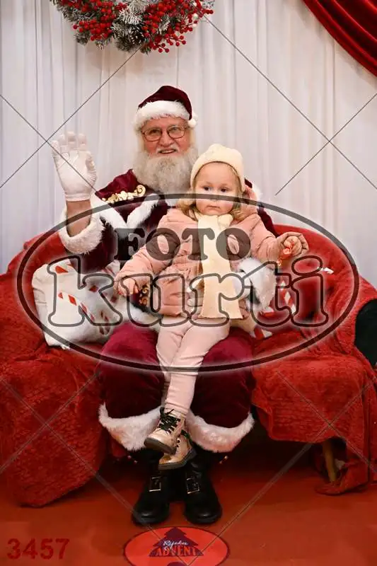 21.12. 17 30 DO 20 00 8 - FotoKurti