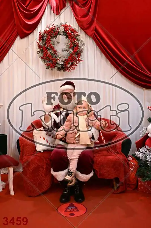 21.12. 17 30 DO 20 00 10 - FotoKurti