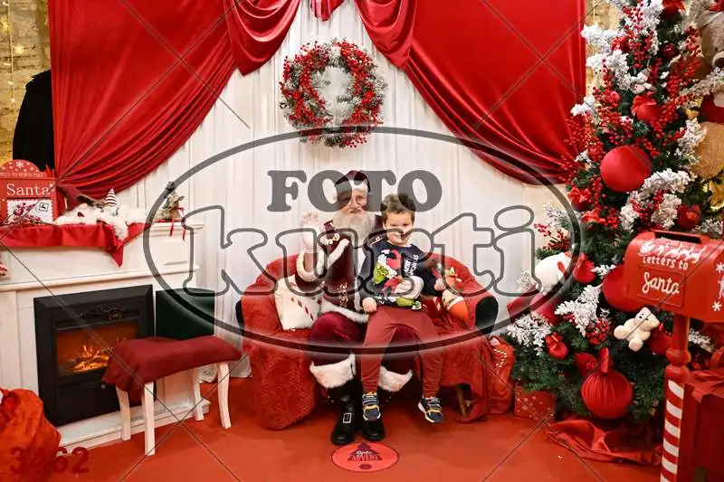 21.12. 17 30 DO 20 00 1 - FotoKurti