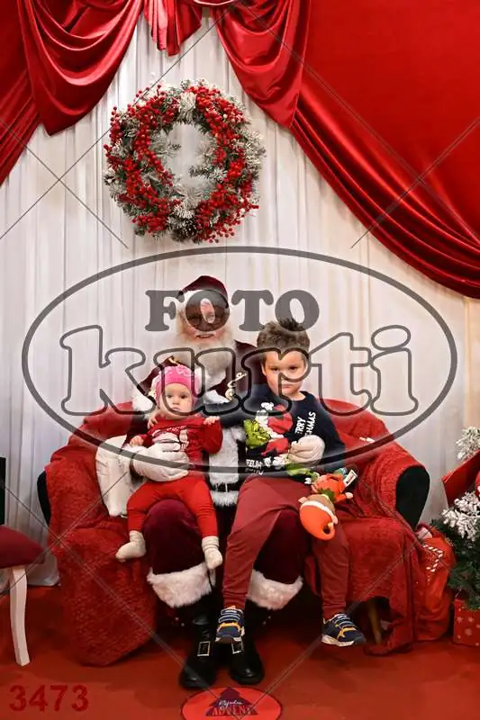 21.12. 17 30 DO 20 00 12 - FotoKurti