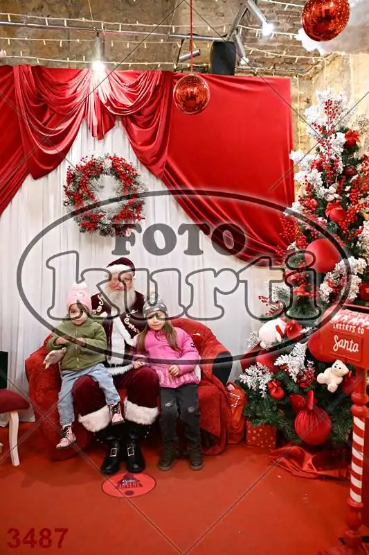 21.12. 17 30 DO 20 00 2 - FotoKurti