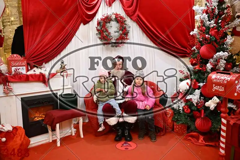 21.12. 17 30 DO 20 00 3 - FotoKurti