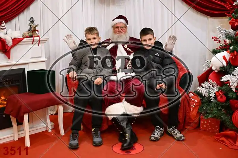 21.12. 17 30 DO 20 00 2 - FotoKurti