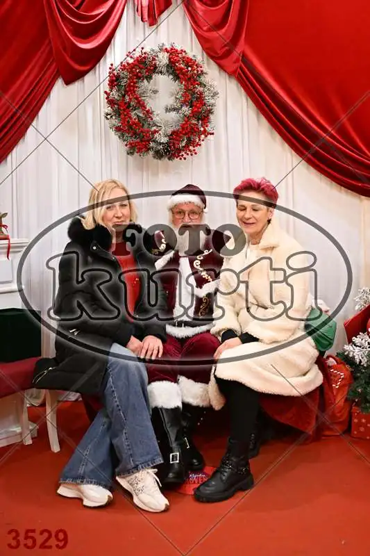 21.12. 17 30 DO 20 00 8 - FotoKurti