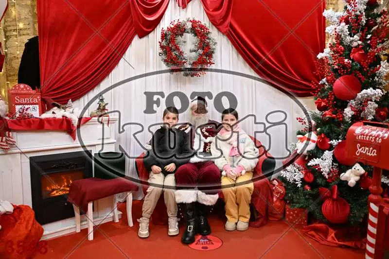 21.12. 17 30 DO 20 00 3 - FotoKurti