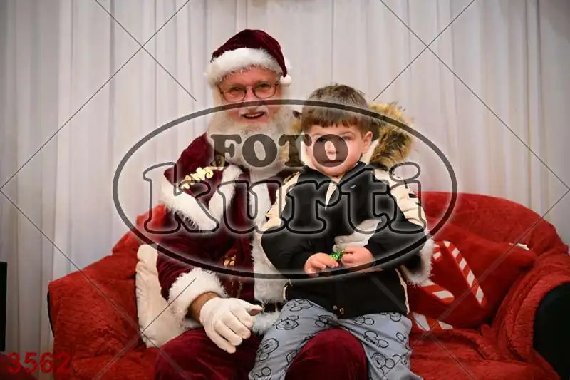 21.12. 17 30 DO 20 00 5 - FotoKurti