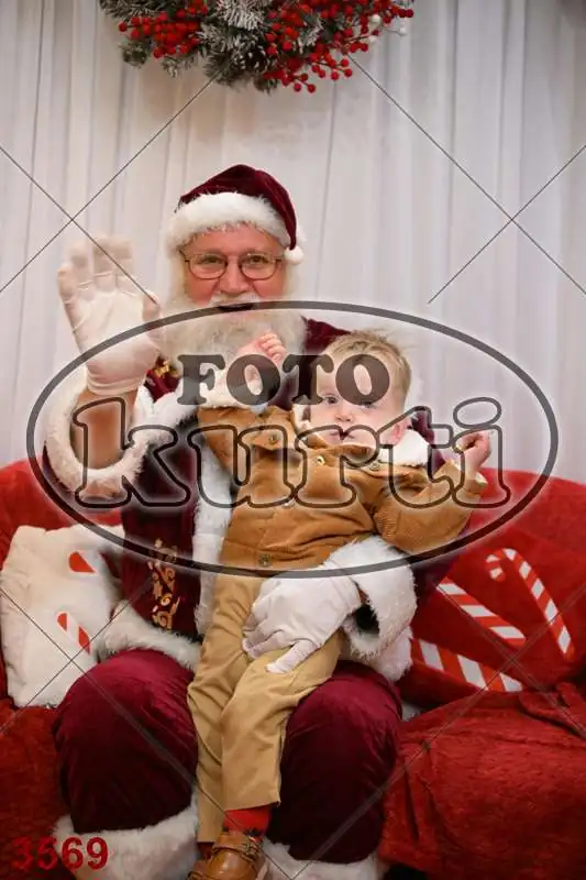 21.12. 17 30 DO 20 00 12 - FotoKurti