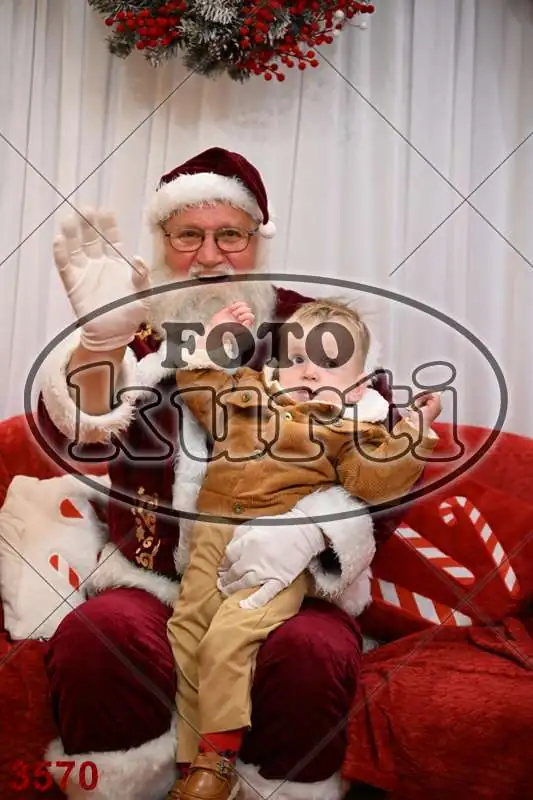 21.12. 17 30 DO 20 00 1 - FotoKurti