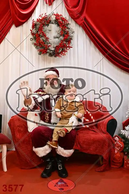 21.12. 17 30 DO 20 00 8 - FotoKurti