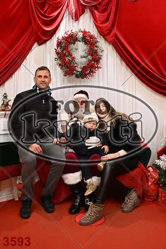 21.12. 17 30 DO 20 00 12 - FotoKurti