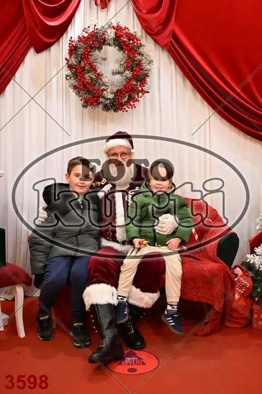 21.12. 17 30 DO 20 00 5 - FotoKurti