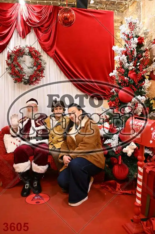 21.12. 17 30 DO 20 00 12 - FotoKurti