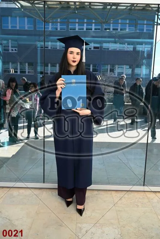 12:00h 9 - FotoKurti