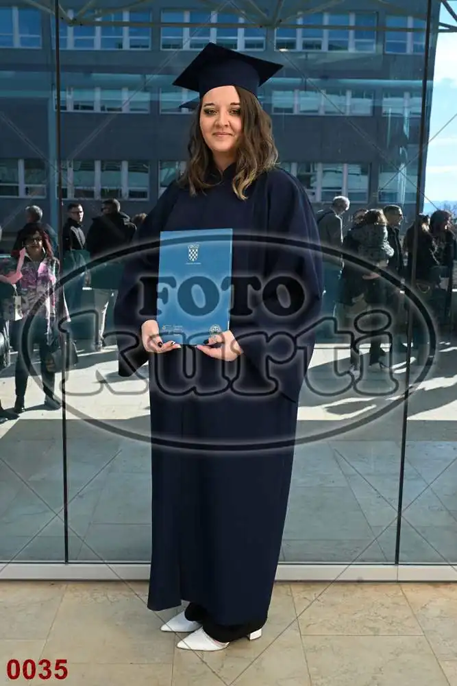 12:00h 11 - FotoKurti