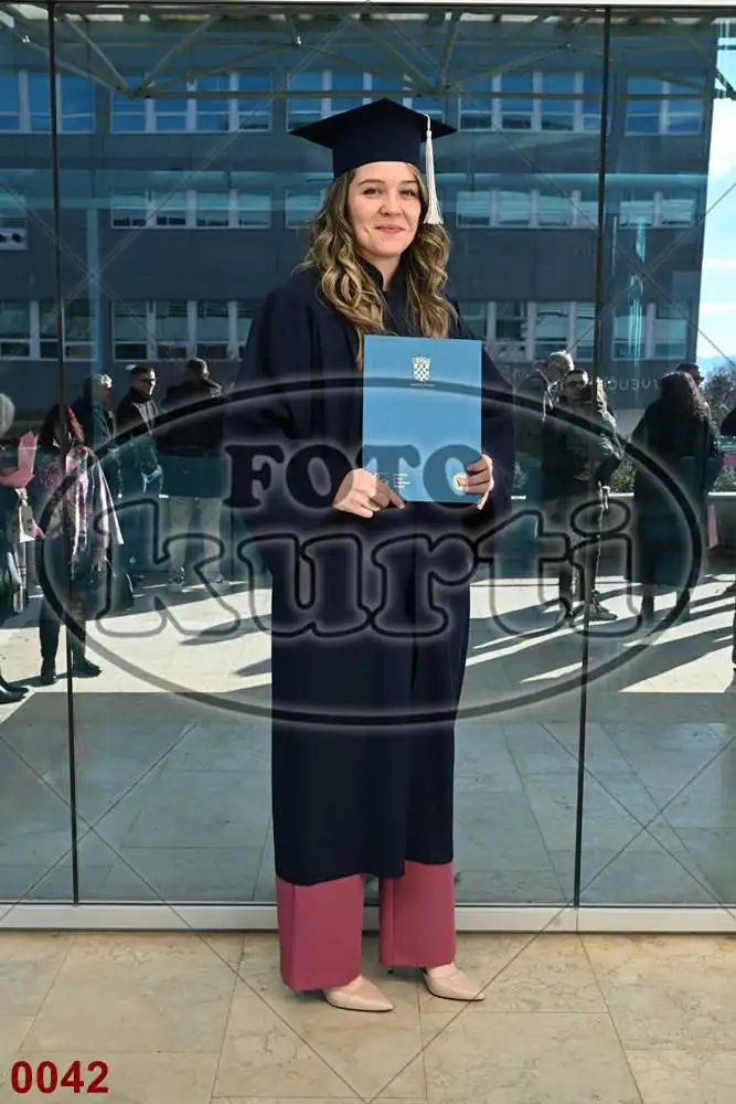 12:00h 6 - FotoKurti