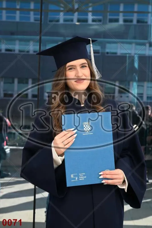 12:00h 11 - FotoKurti