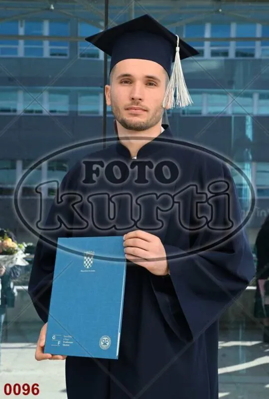12:00h 12 - FotoKurti