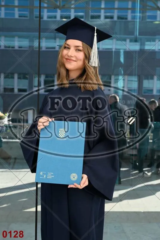 12:00h 8 - FotoKurti