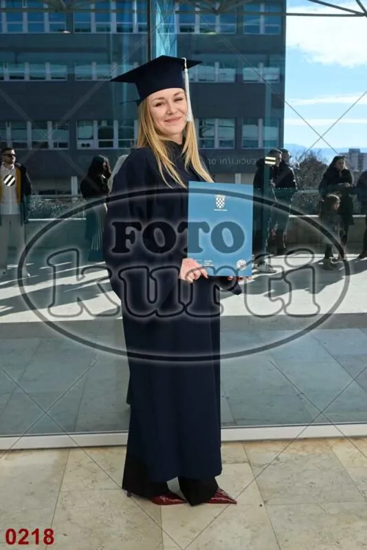 12:00h 2 - FotoKurti