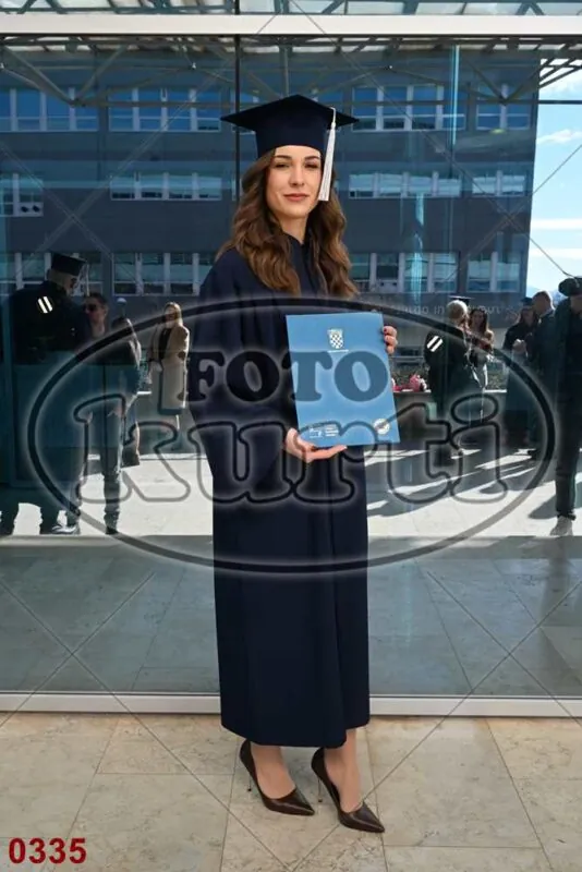 12:00h 11 - FotoKurti