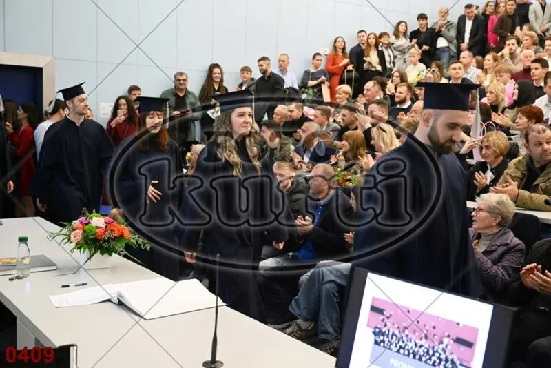 12:00h 1 - FotoKurti