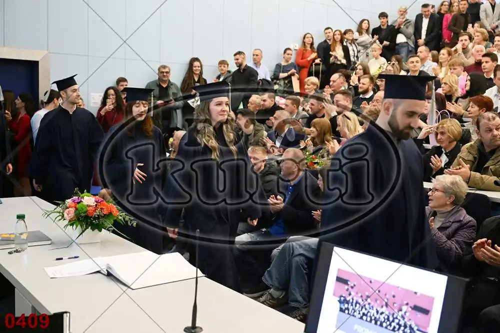 12:00h 1 - FotoKurti