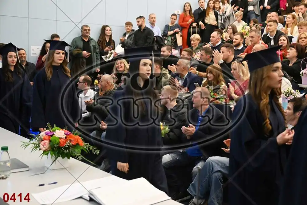 12:00h 6 - FotoKurti