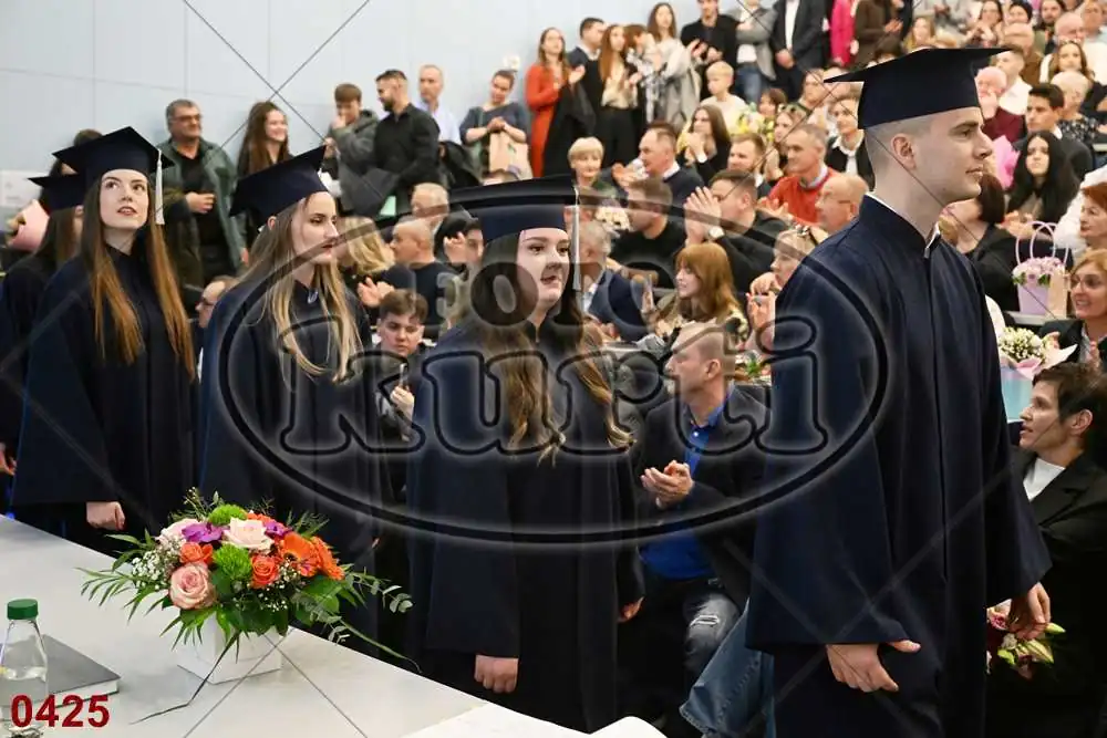 12:00h 5 - FotoKurti