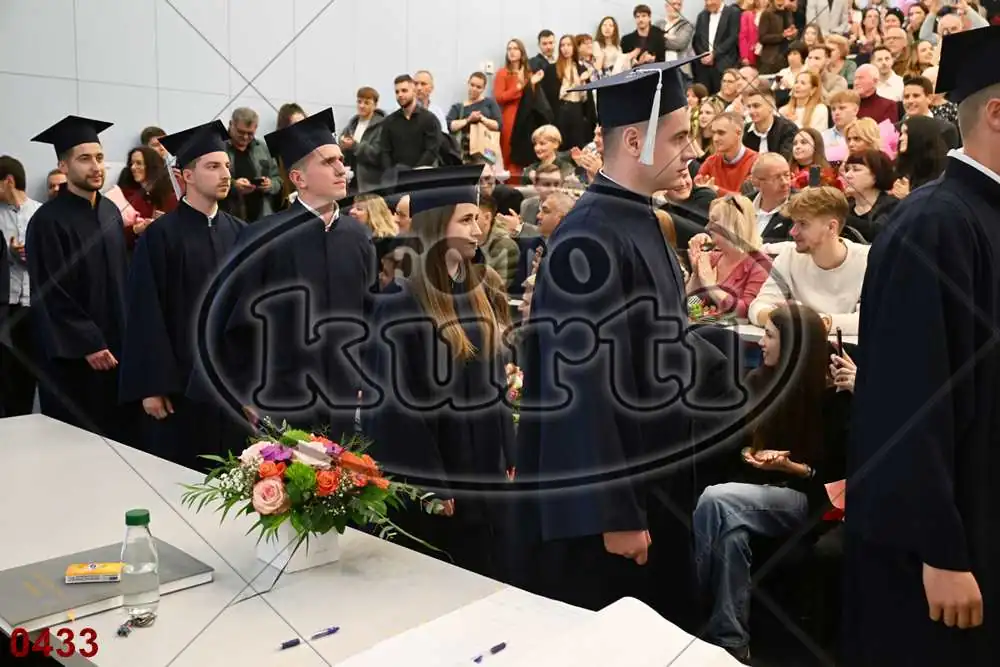 12:00h 1 - FotoKurti