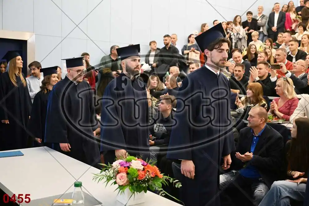 12:00h 11 - FotoKurti