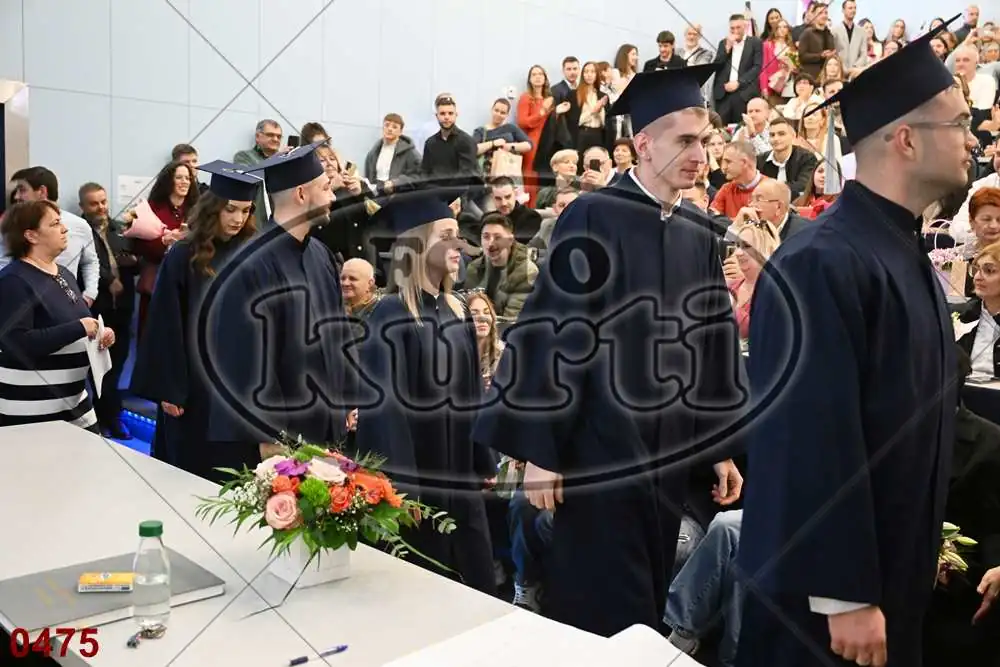 12:00h 7 - FotoKurti