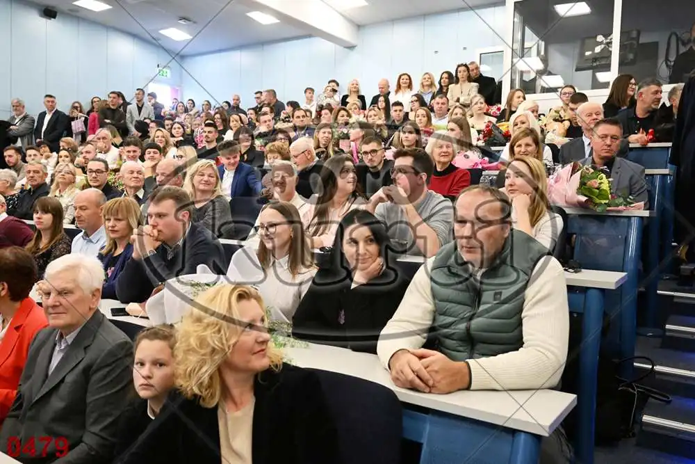 12:00h 11 - FotoKurti