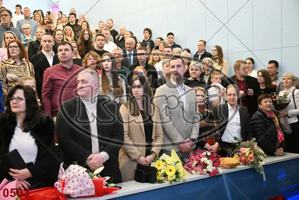 12:00h 11 - FotoKurti