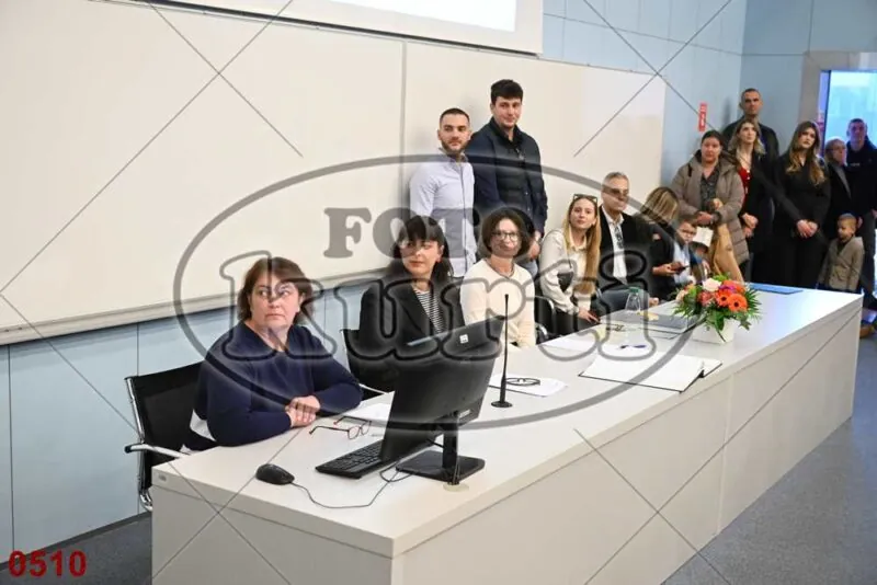 12:00h 6 - FotoKurti