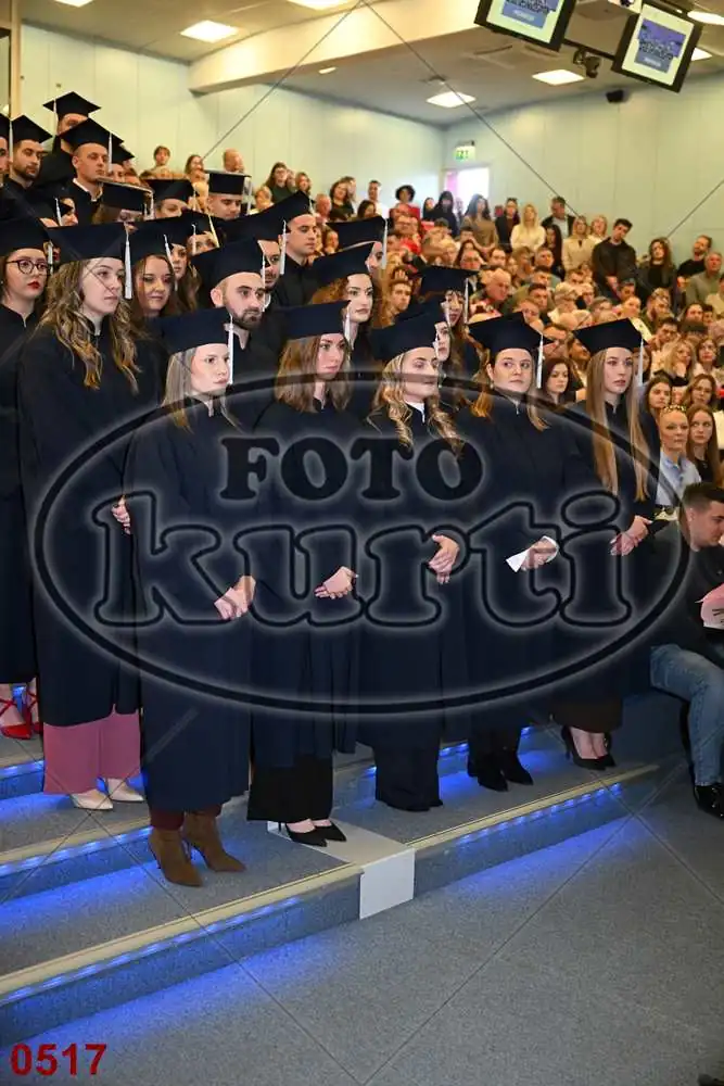 12:00h 1 - FotoKurti