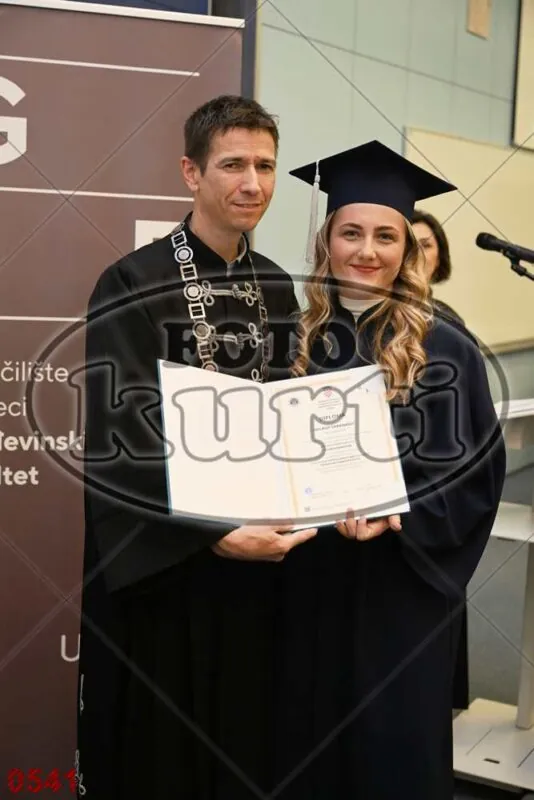 12:00h 1 - FotoKurti