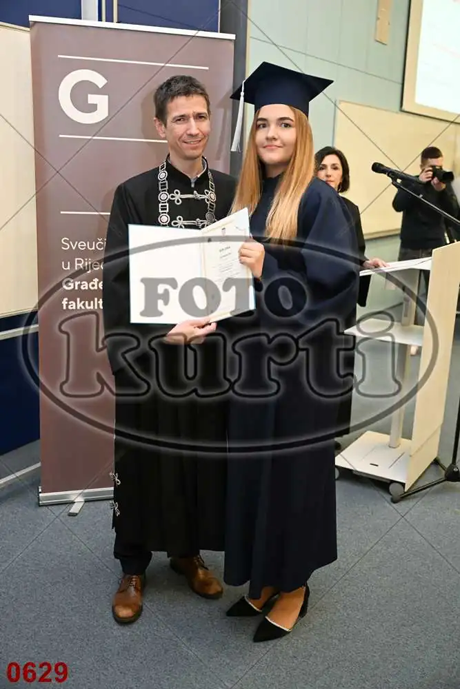 12:00h 5 - FotoKurti