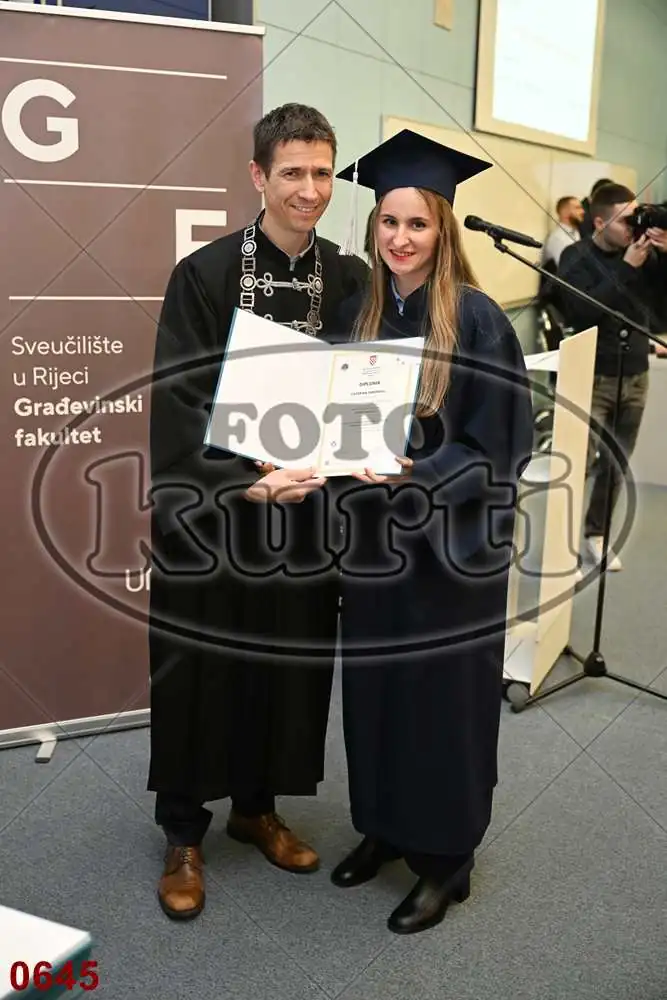 12:00h 9 - FotoKurti