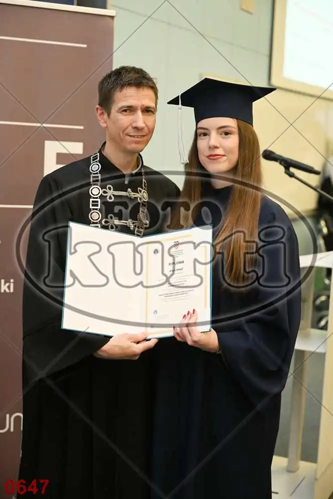 12:00h 11 - FotoKurti