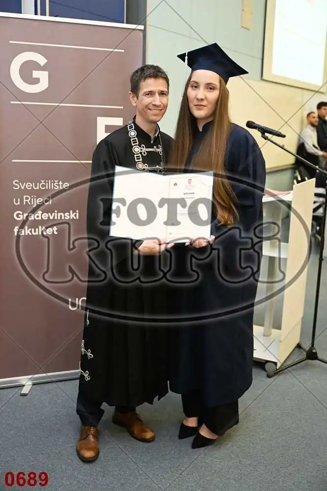 12:00h 5 - FotoKurti
