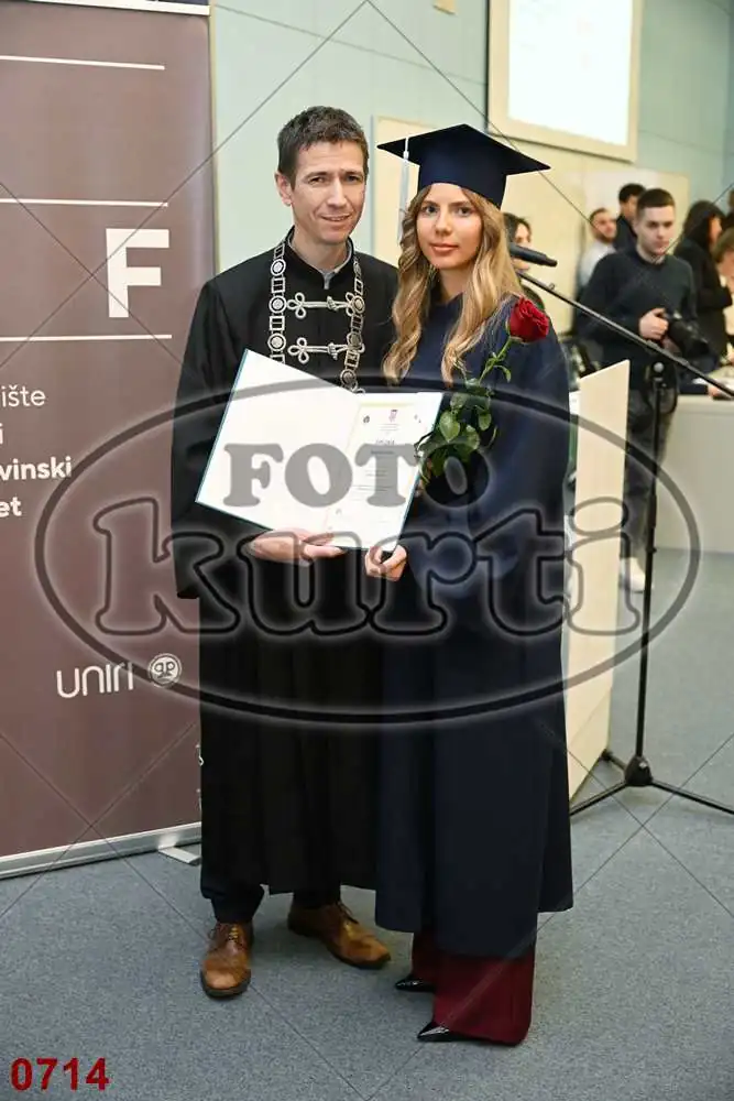 12:00h 6 - FotoKurti