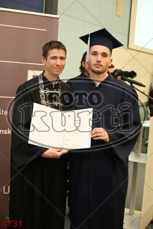 12:00h 11 - FotoKurti