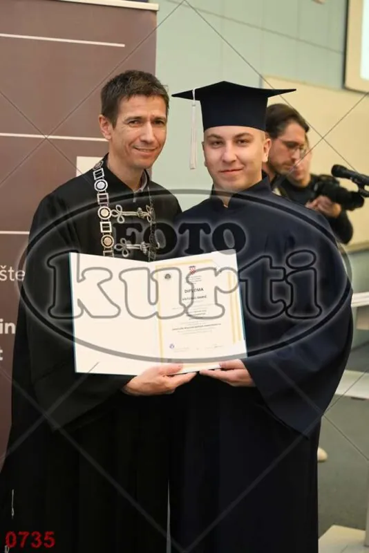 12:00h 3 - FotoKurti