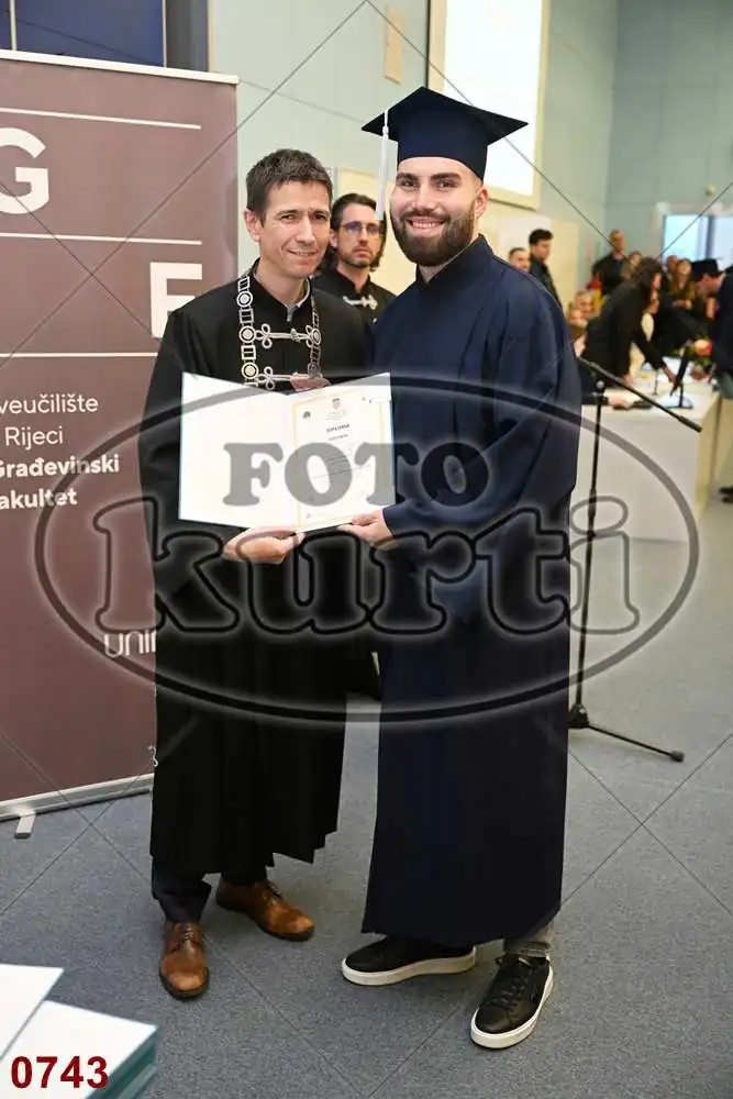 12:00h 11 - FotoKurti
